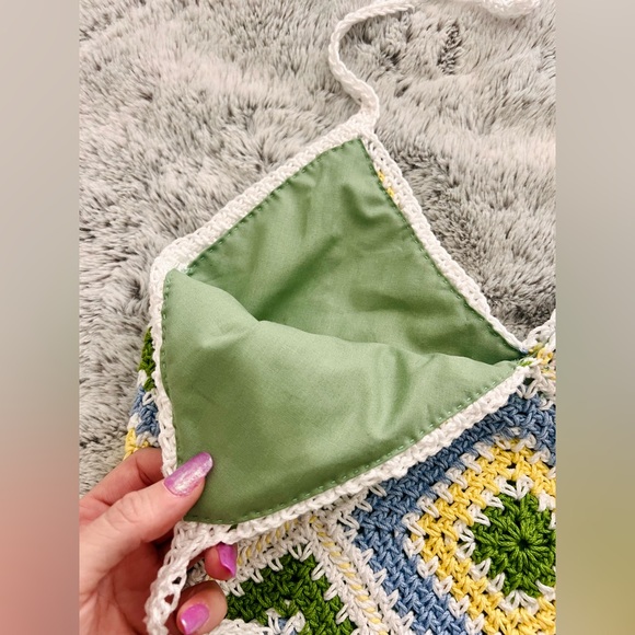 Handmade crochet patterned handbag - Picture 5 of 7